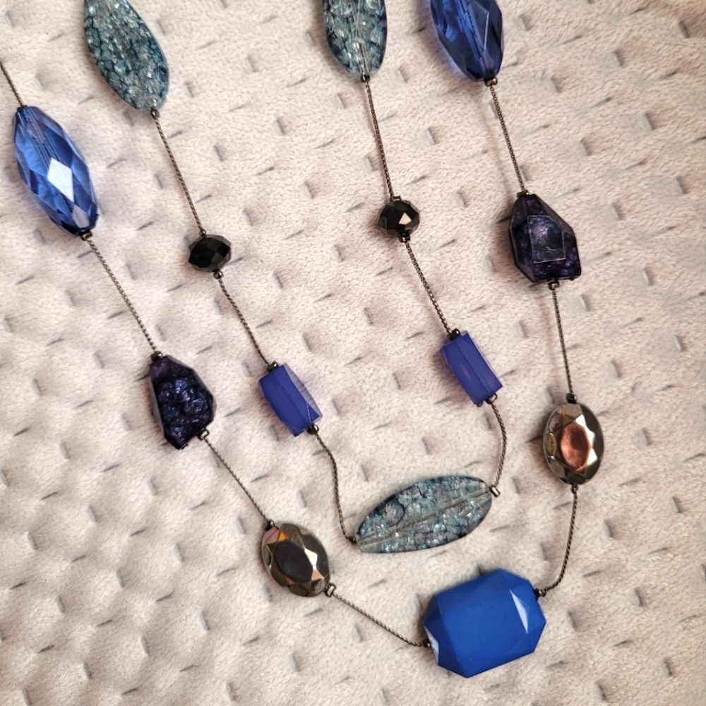 Blue Beaded Necklace And Earings Set